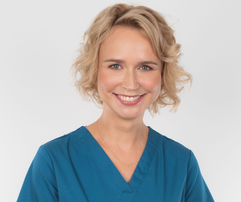 dr Aleksandra Antolak